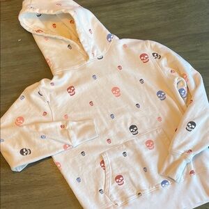 Sport of Kings | classic skull yard hoodie in white | unisex small